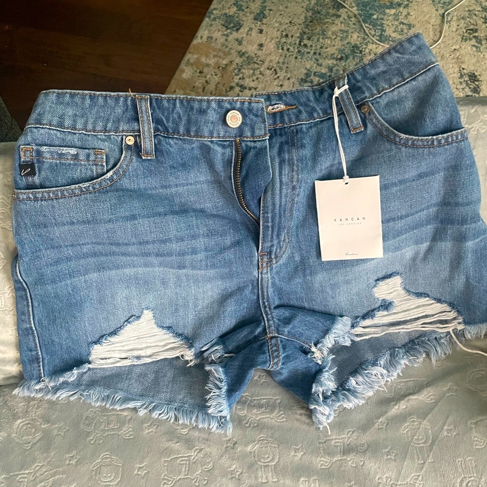Kancan Lake Shorts